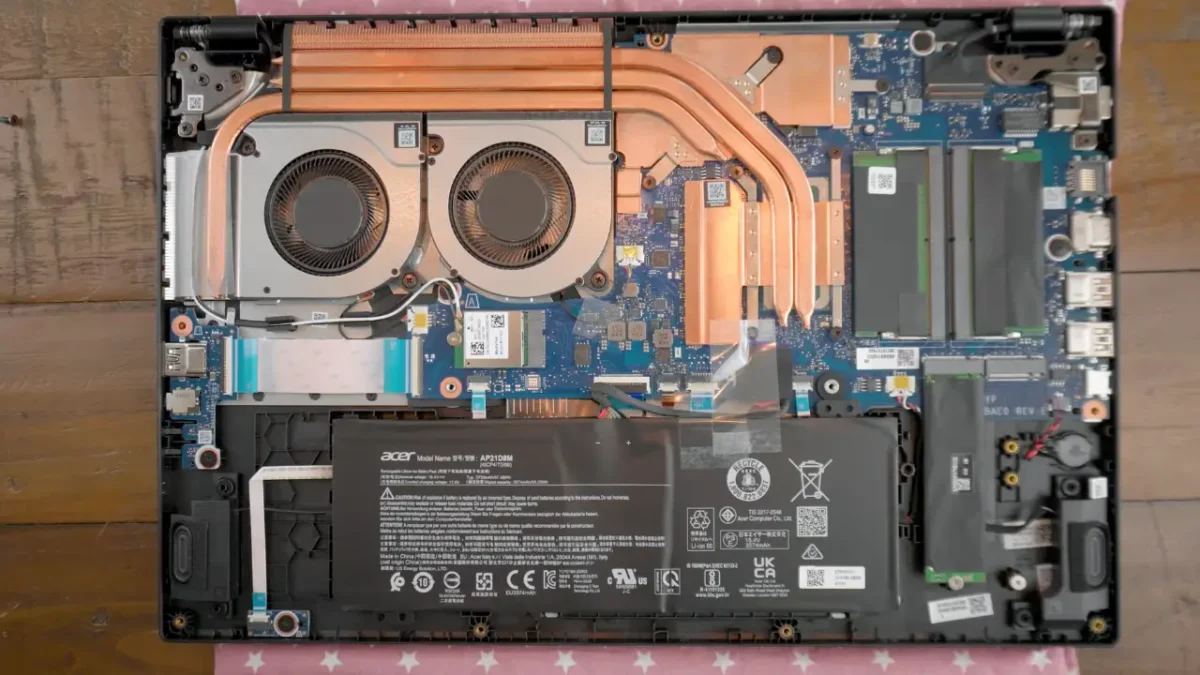 Acer Nitro V Gaming Laptop Review (2025): Is the RTX 4050 Worth It at Under $1,000? 14 Acer Nitro V ANV15 Performance - Cooling System