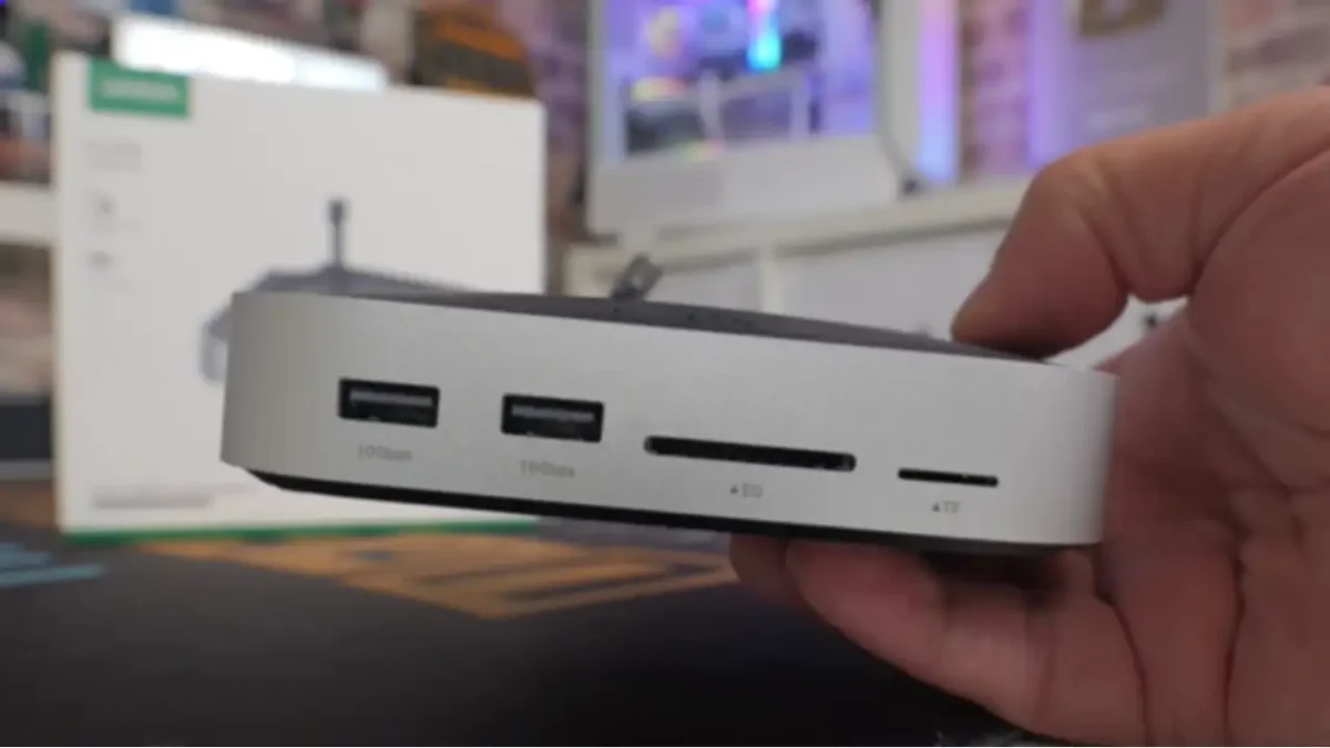 Best Dock for Mac Mini M4 in 2025: UGREEN Mac mini M4 Dock Review 2 Close-up of UGREEN 11-in-1 Mac Mini M4 dock ports, including 10 Gbps USB-C hub