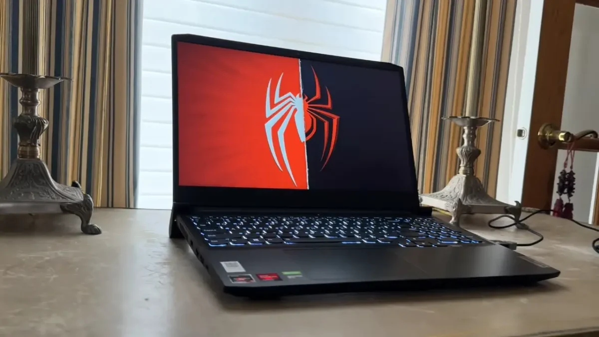 Lenovo IdeaPad 1 vs. IdeaPad 3: Which Budget Laptop Should You Buy in 2025? 9 Lenovo IdeaPad 3 Display