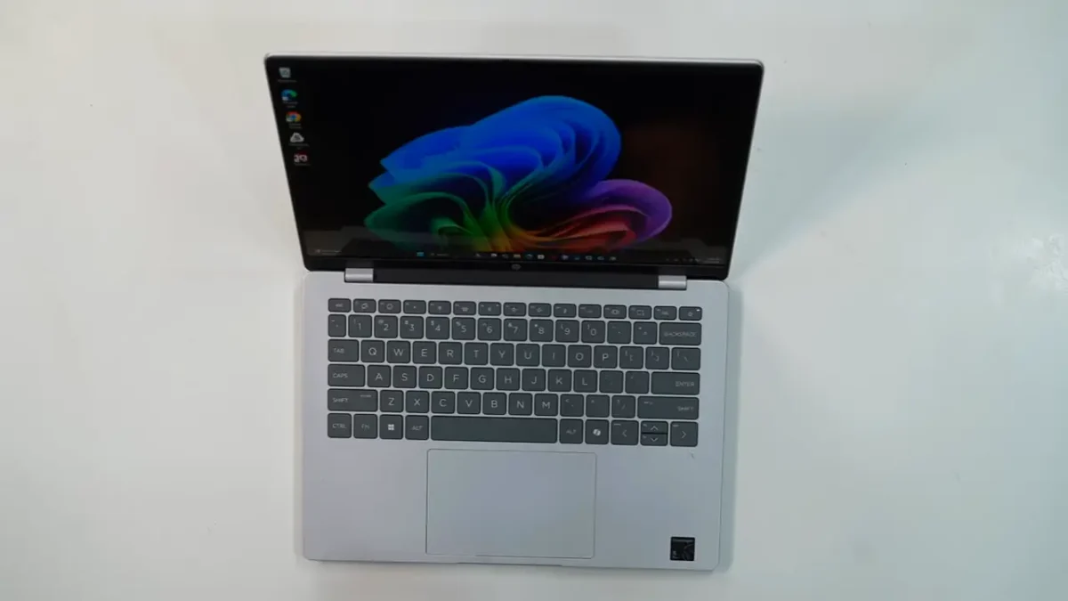 HP OmniBook 5 16 Design and Build 2